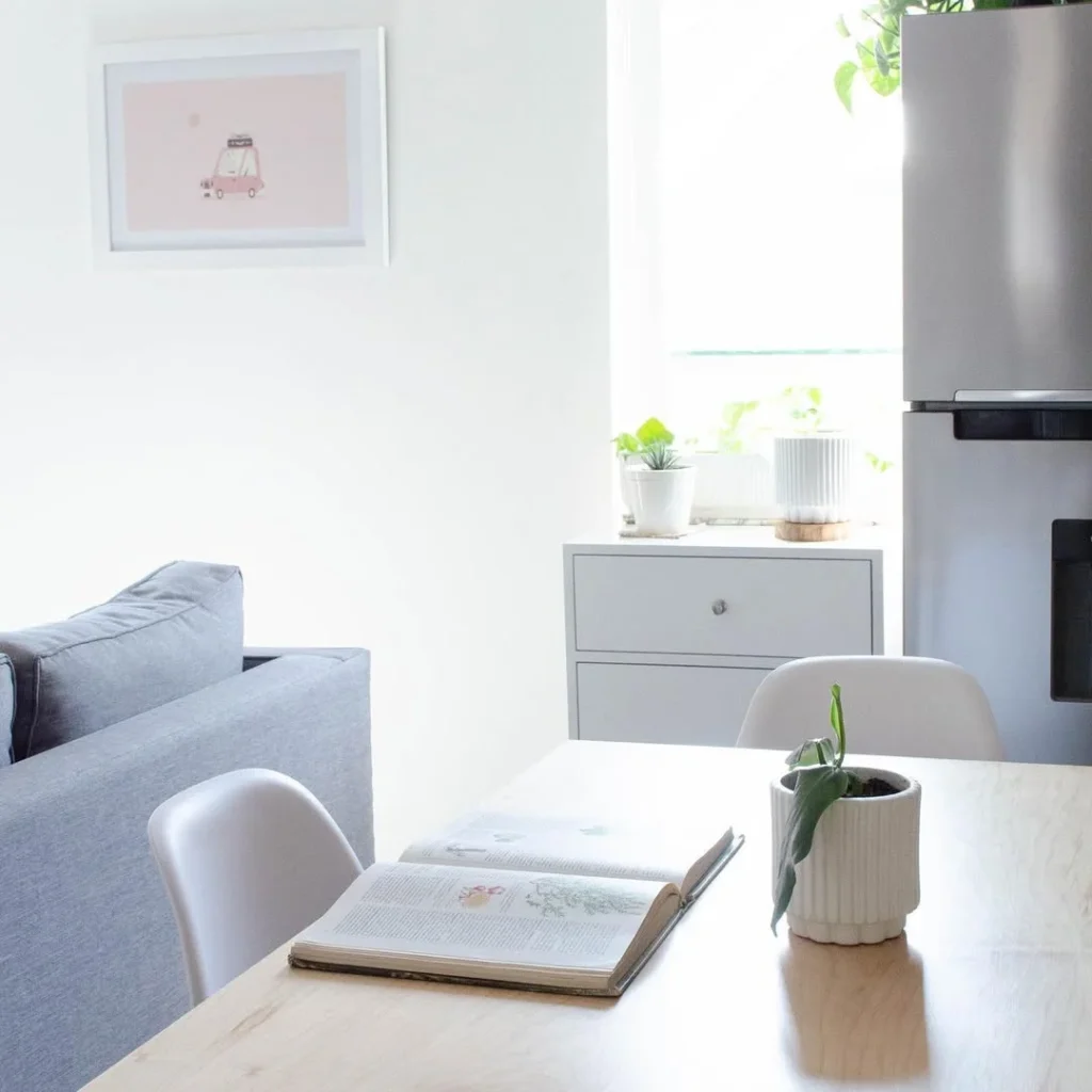 6.The Art of Simple Living